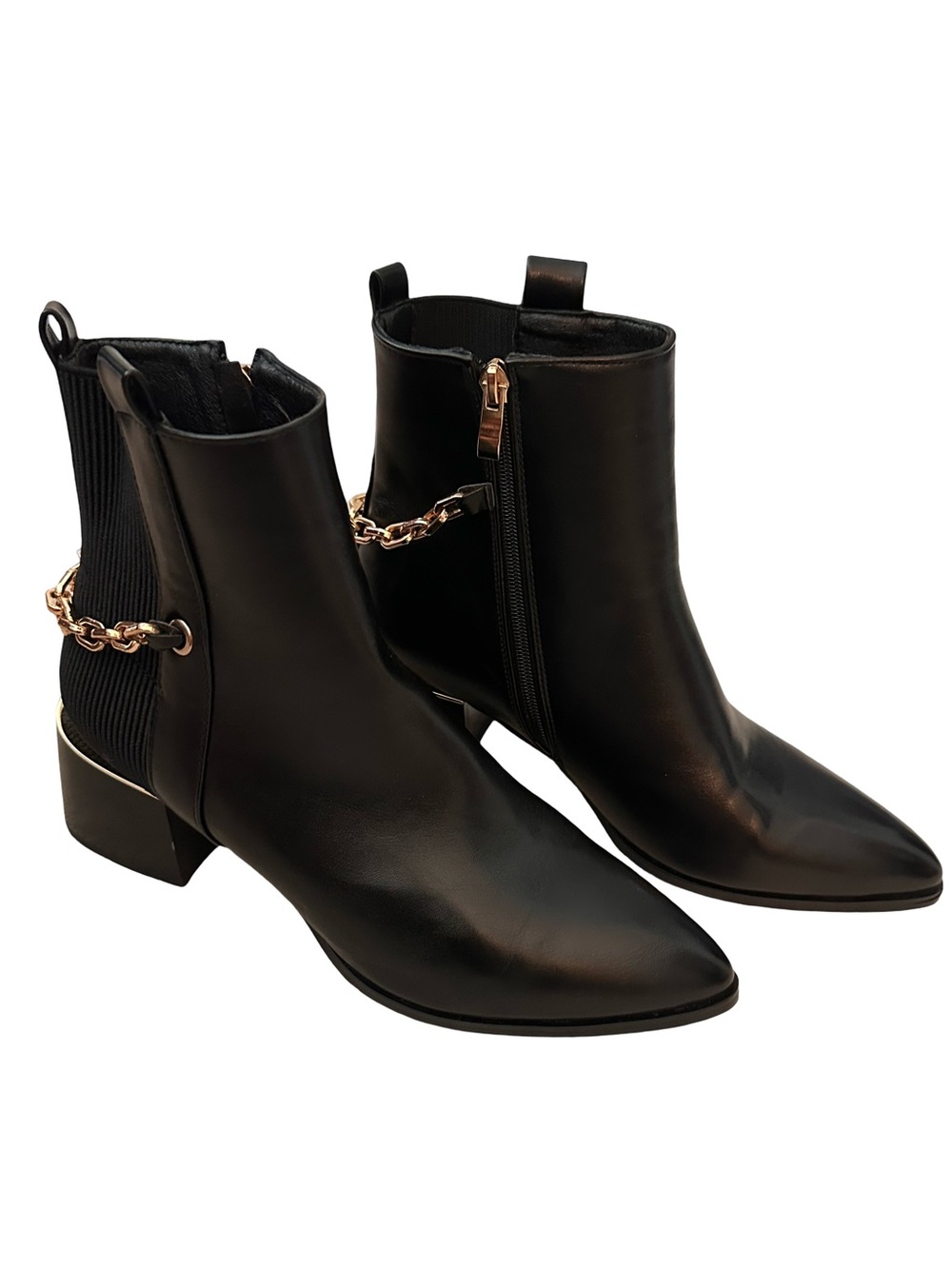 NWOB Torgeis New York Black Vegan Leather Side Zip Block Heel Ankle Boots